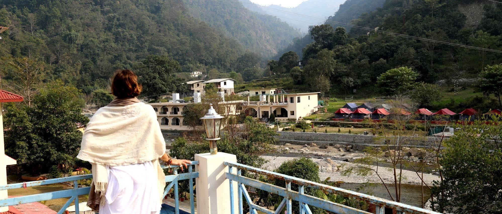 Sattva Retreat Hotel Rishīkesh Exterior foto